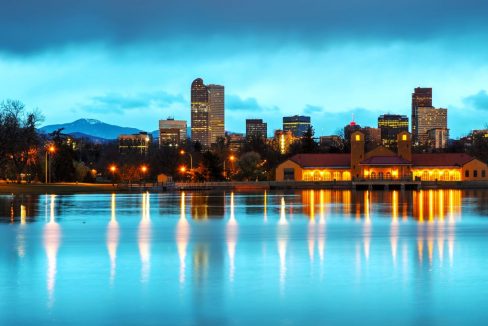 Downtown_Denver_Colorado_City_Park_terrenosnaflorida-com_shutterstock_210098167_1200x680