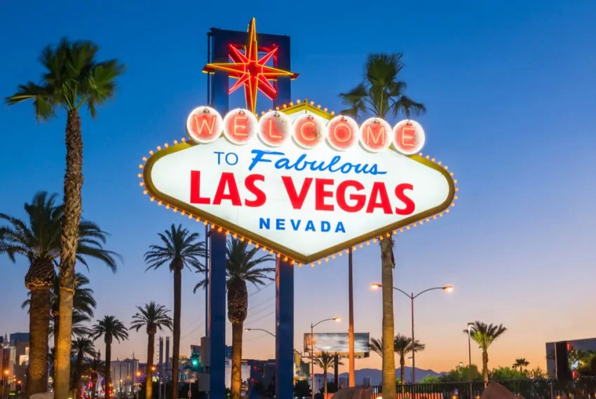 The_Welcome_to_Fabulous_Las_Vegas_sign_in_Las_Vegas_Nevada_USA_terrenosnaflorida-com_shutterstock_497449417_1200x680